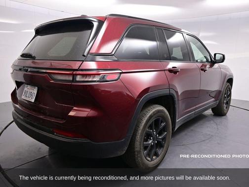 2024 Jeep Grand Cherokee Laredo