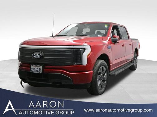 2024 Ford F-150 Lightning LARIAT