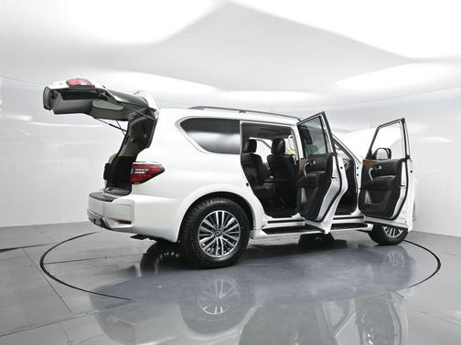 2023 Nissan Armada SL