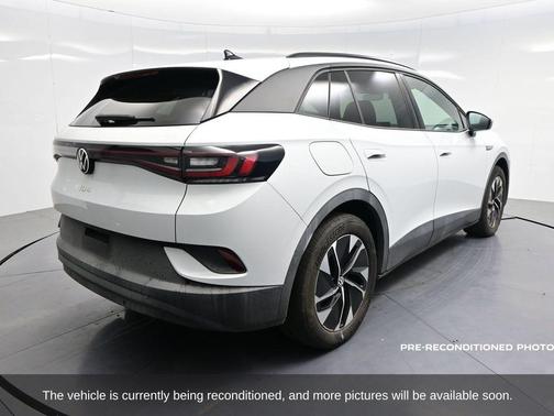 2022 Volkswagen ID.4 Pro