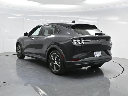 2021 Ford Mustang Mach-E Select