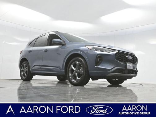 2023 Ford Escape ST-Line Select