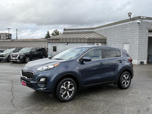 2022 Kia Sportage LX