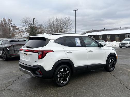 2024 Kia Seltos EX