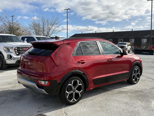2023 Kia Niro EX Touring