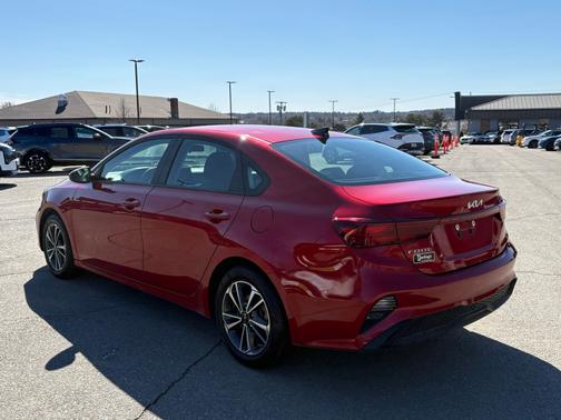 2024 Kia Forte LXS
