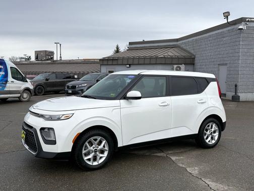 2022 Kia Soul S