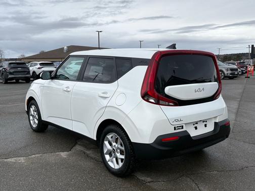 2022 Kia Soul S