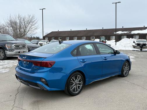 2023 Kia Forte GT-Line