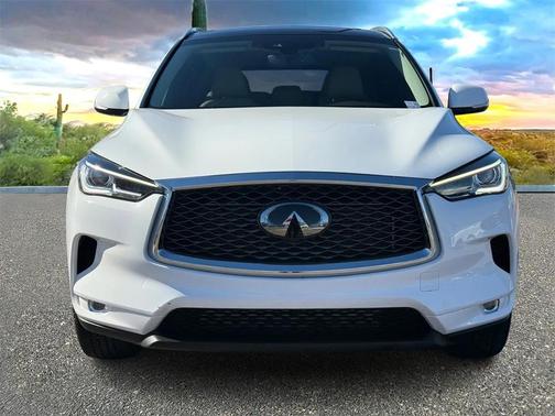 2022 INFINITI QX50 LUXE AWD