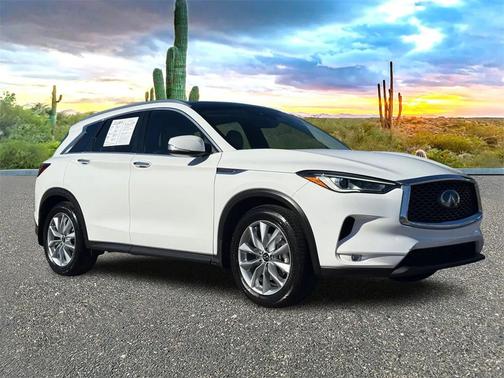 2022 INFINITI QX50 LUXE AWD