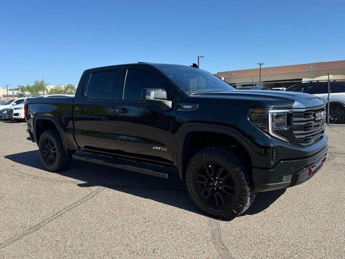 Onyx Black 2023 GMC Sierra 1500 AT4