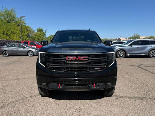 Onyx Black 2023 GMC Sierra 1500 AT4