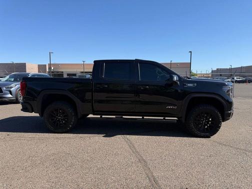 Onyx Black 2023 GMC Sierra 1500 AT4