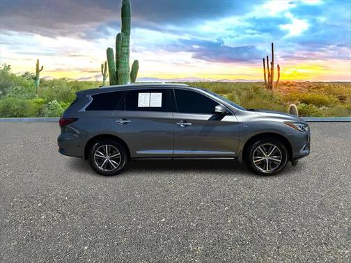 2017 INFINITI QX60 Base