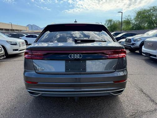 2020 Audi Q8 55 Prestige
