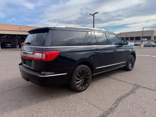Infinite Black 2021 Lincoln Navigator Reserve