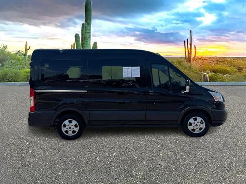 2017 Ford Transit-150 XLT
