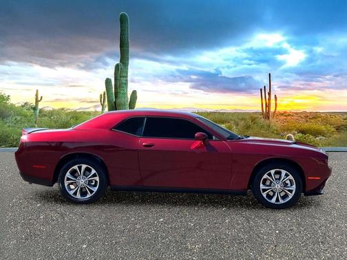 Octane Red Pearlcoat 2021 Dodge Challenger SXT