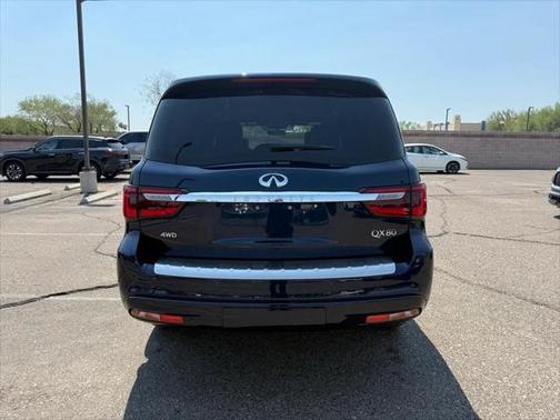 2023 INFINITI QX80 SENSORY AWD