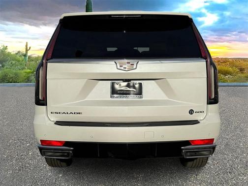 2022 Cadillac Escalade Premium Luxury