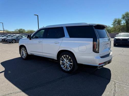 2022 Cadillac Escalade Premium Luxury