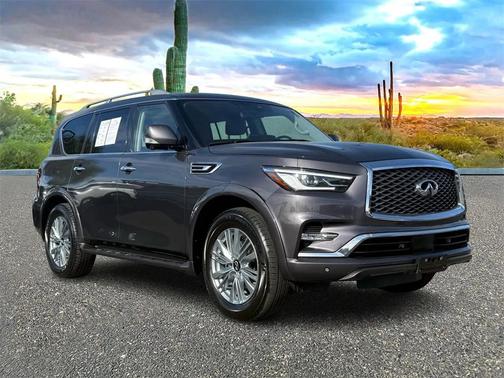 2024 INFINITI QX80 Luxe