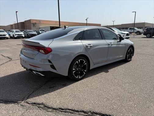 2024 Kia K5 GT-Line