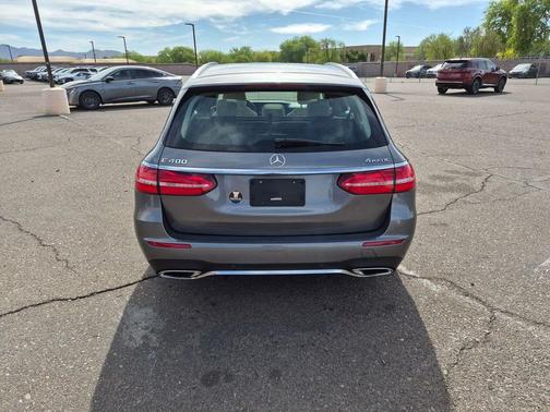 Selenite Gray Metallic 2017 Mercedes-Benz E-Class E 400