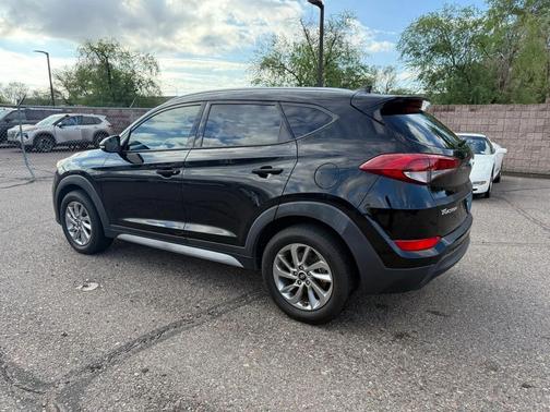 2017 Hyundai TUCSON SE Plus