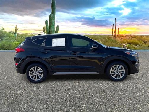 2017 Hyundai TUCSON SE Plus