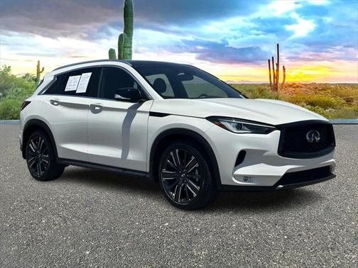 2022 INFINITI QX50 LUXE