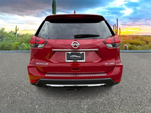 2017 Nissan Rogue SL