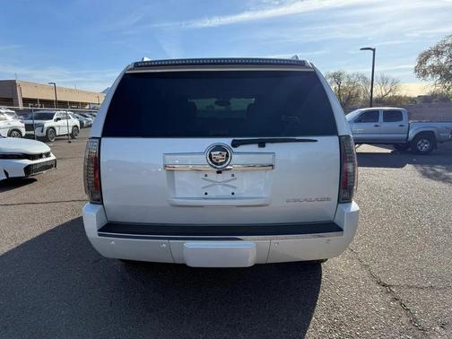 2013 Cadillac Escalade Premium