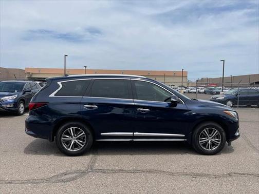 2017 INFINITI QX60 Base