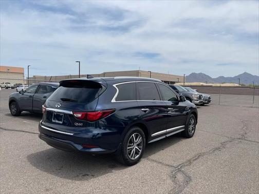 2017 INFINITI QX60 Base