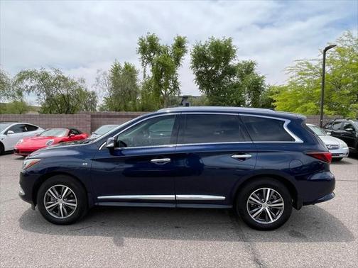 2017 INFINITI QX60 Base