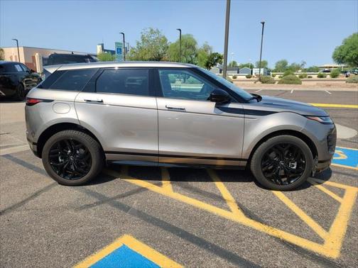 2022 Land Rover Range Rover Evoque R-Dynamic SE