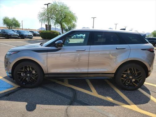 2022 Land Rover Range Rover Evoque R-Dynamic SE