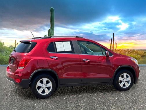 Cajun Red Tintcoat 2018 Chevrolet Trax LT