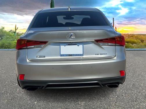 2018 Lexus IS 300 Base