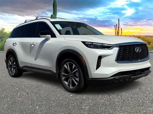 2025 INFINITI QX60 Luxe