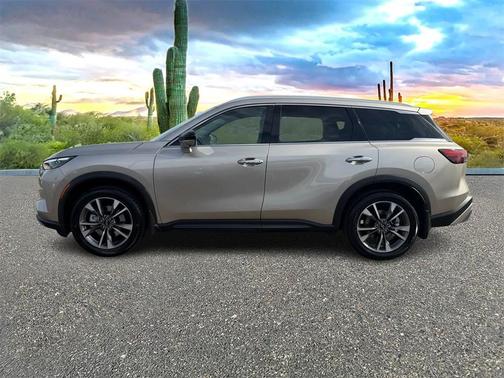 2022 INFINITI QX60 Luxe