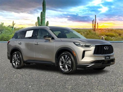 2022 INFINITI QX60 Luxe