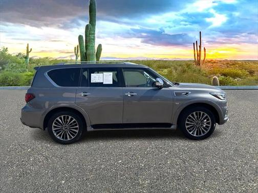 2019 INFINITI QX80 Luxe