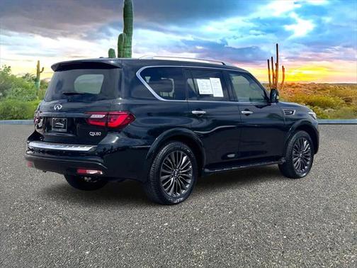 2024 INFINITI QX80 SENSORY AWD