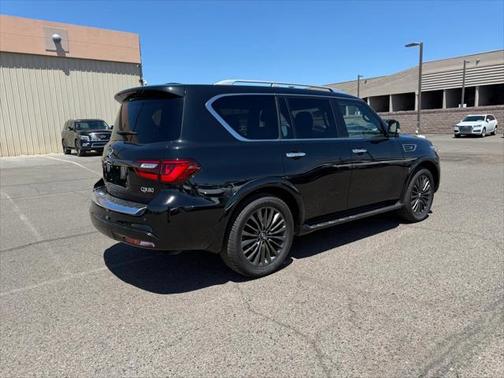 2024 INFINITI QX80 SENSORY AWD