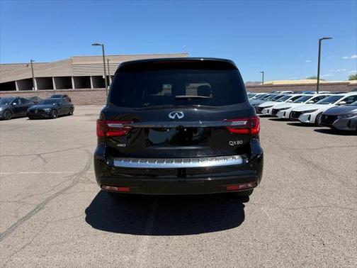 2024 INFINITI QX80 SENSORY AWD