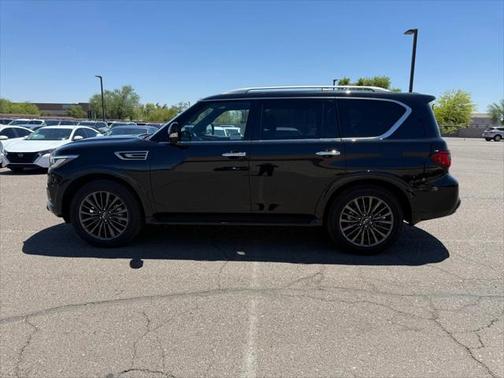 2024 INFINITI QX80 SENSORY AWD