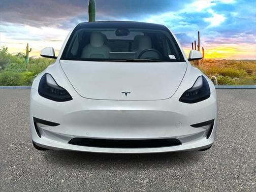2022 Tesla Model 3 Long Range